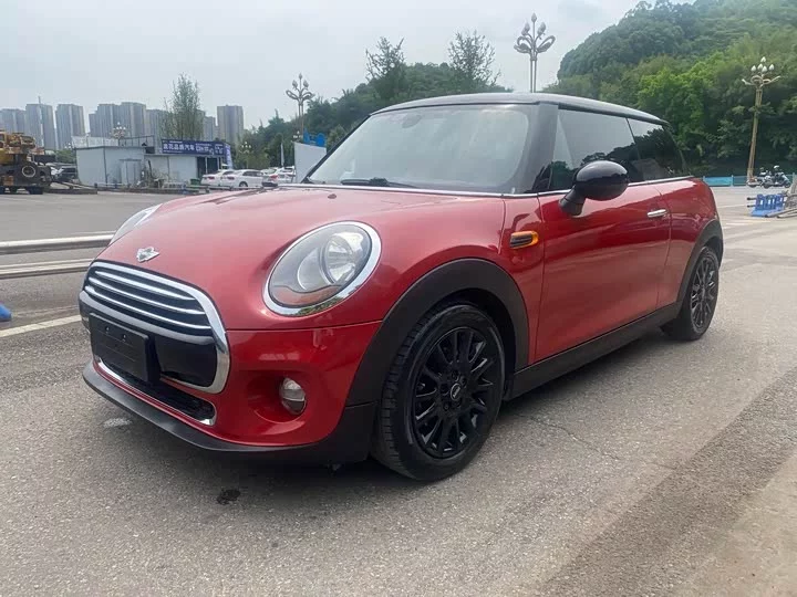 MINI 