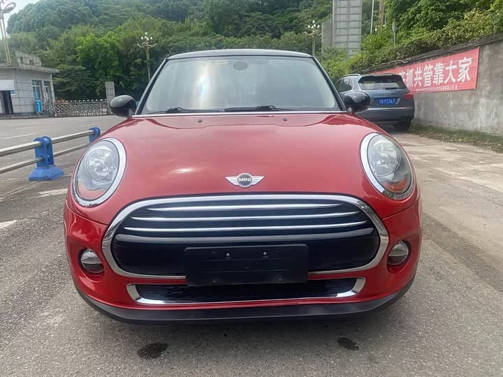 MINI 