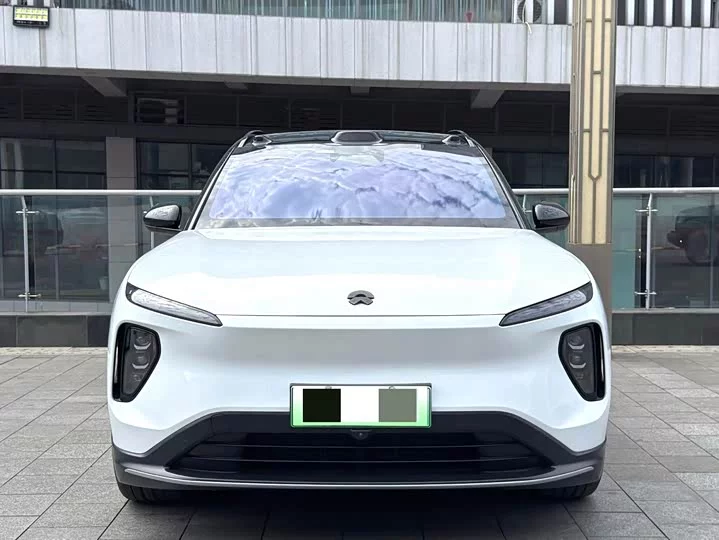 NIO ES6