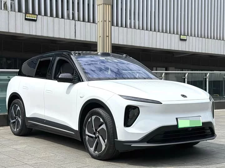 NIO ES6