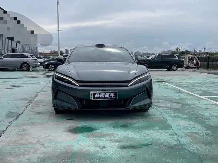 BYD Han L