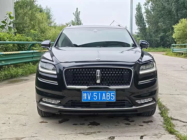 Lincoln navigator