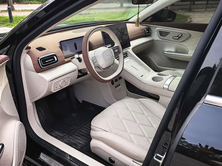 Chery Fengyun A9L