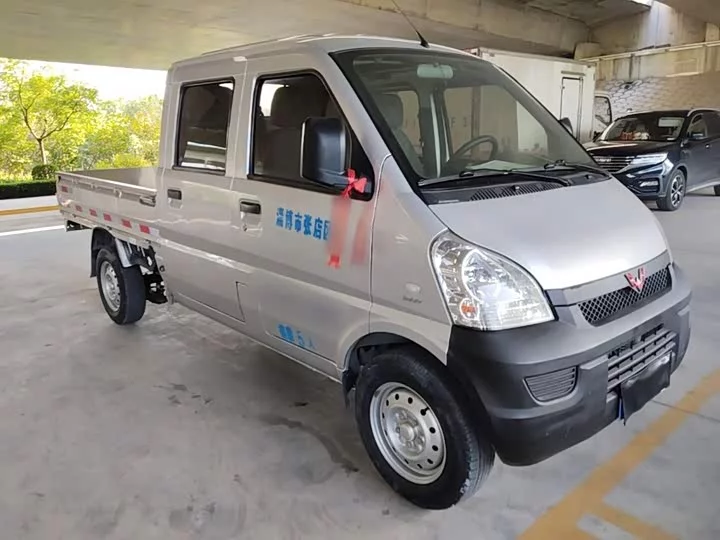 Wuling Rongguang light truck