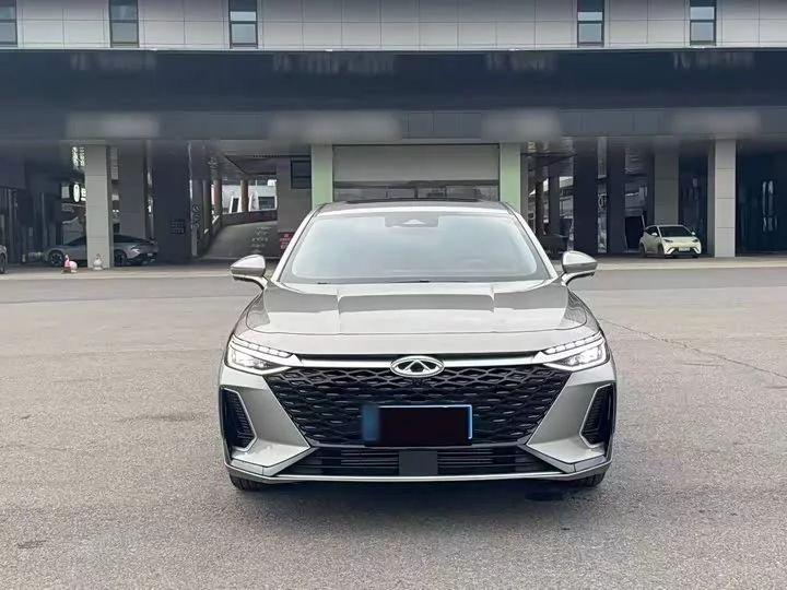 Chery Arrizo 8