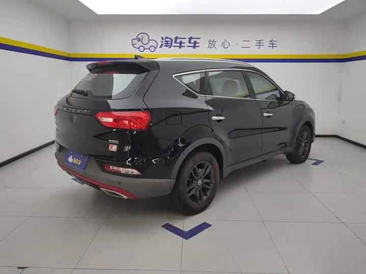 Dongfeng Fengon 580