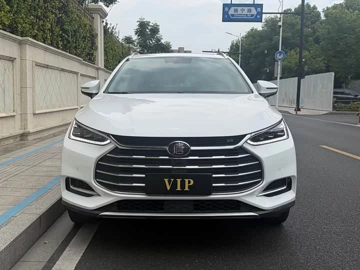 BYD Tang