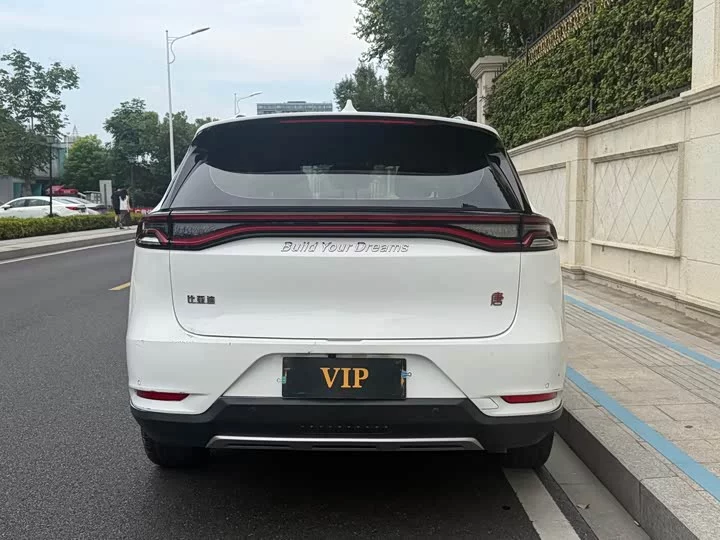 BYD Tang