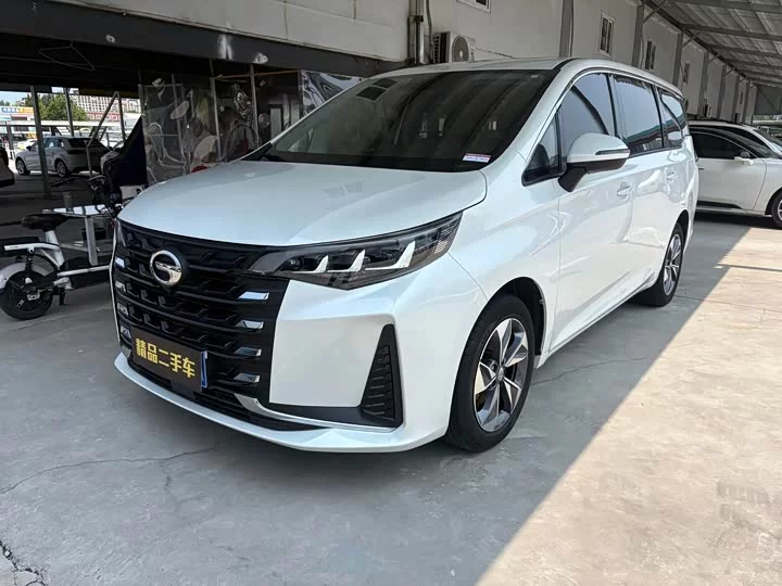 GAC Trumpchi M6
