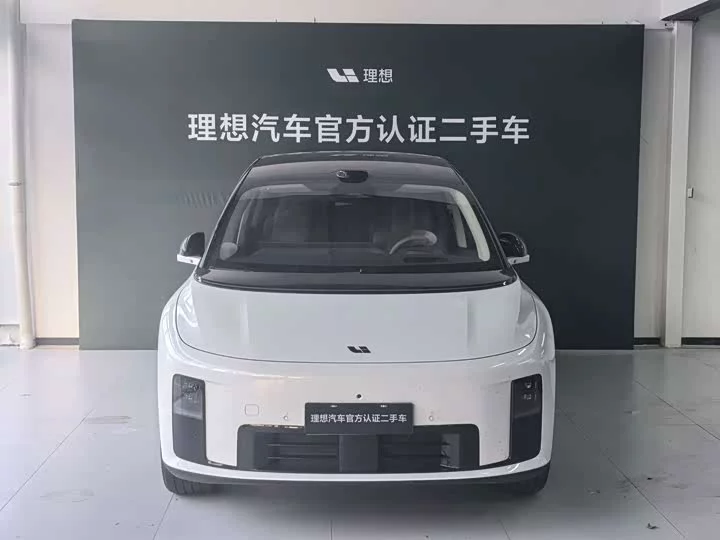 Li Ideal i8