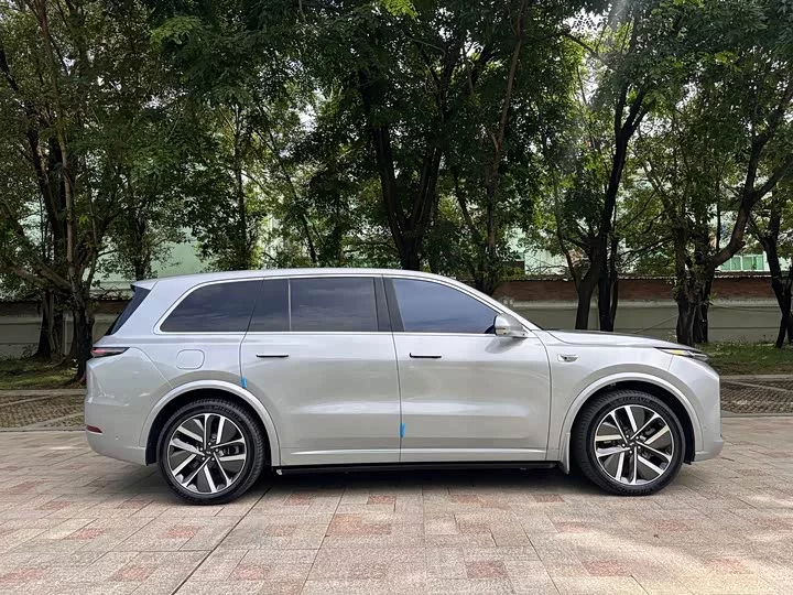 Li Ideal L9