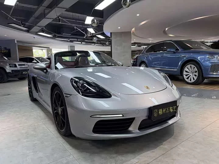 Porsche 718