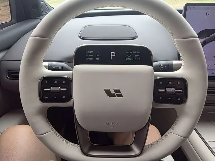 Li Ideal i6