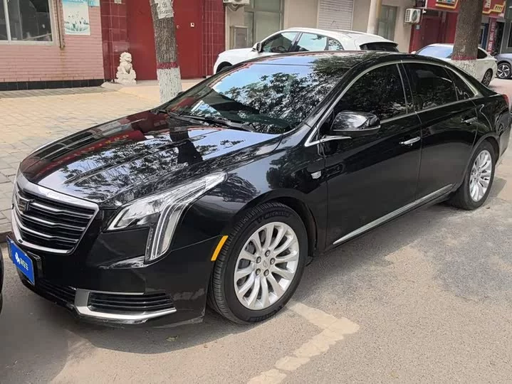 Cadillac XTS