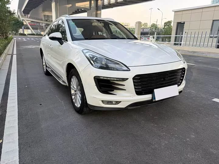 Zotye SR9
