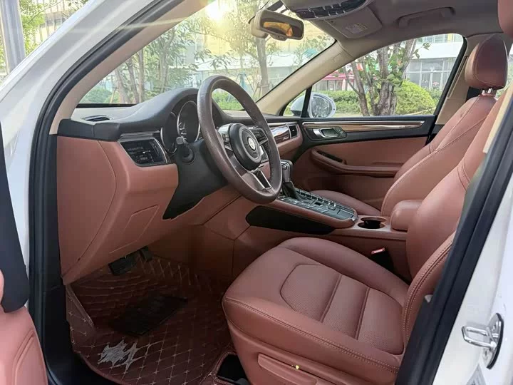 Zotye SR9