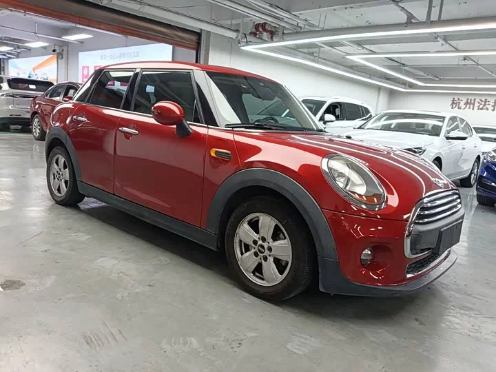 MINI 