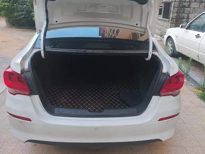 chevrolet Kovoz