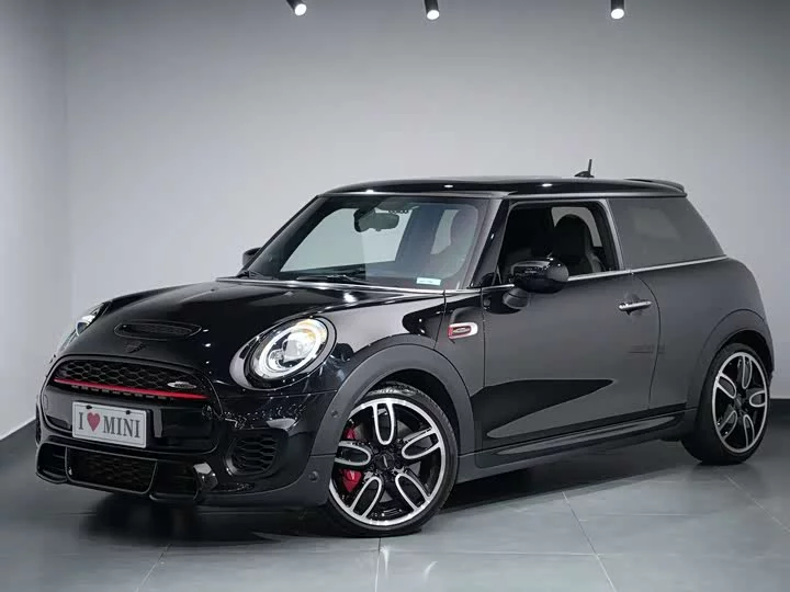 MINI JCW