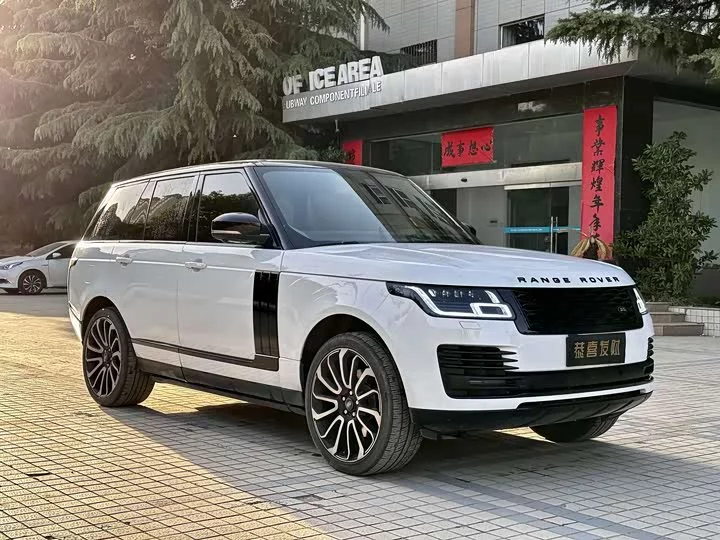 Land Rover range rover