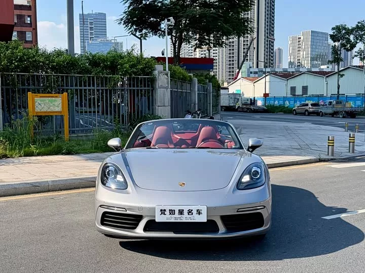 Porsche 718