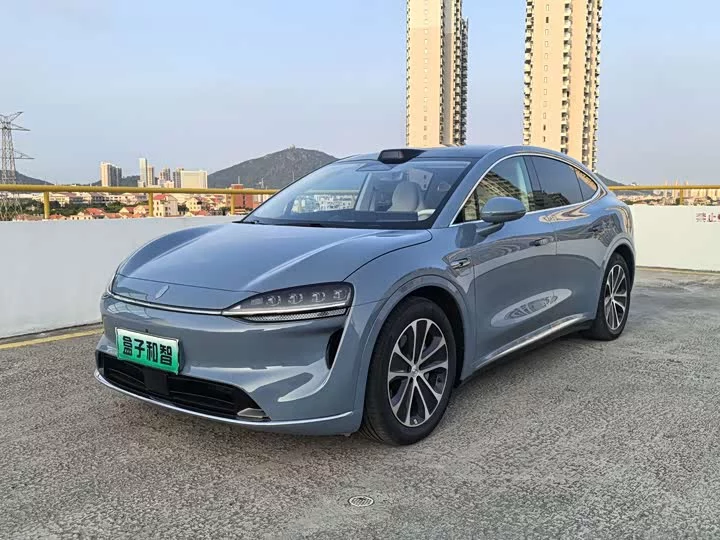 Luxeed R7