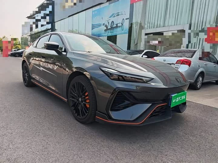 Changan UNI-V