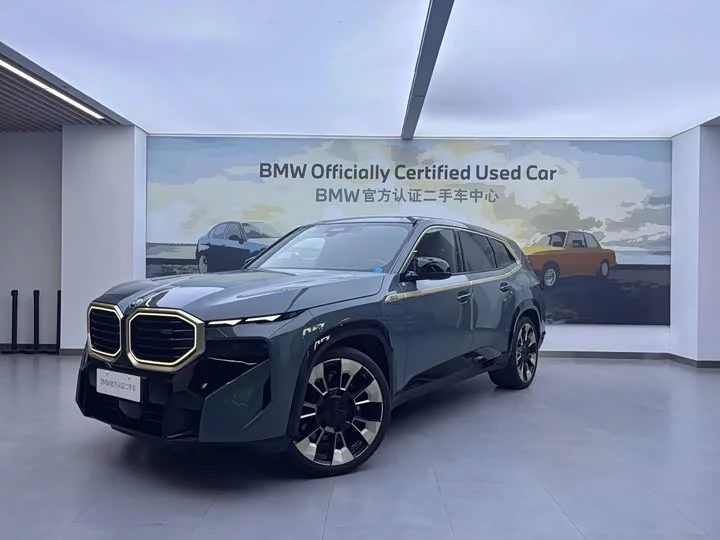 BMW XM
