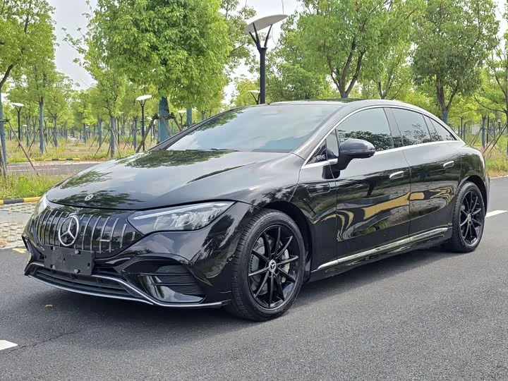 Mercedes-Benz EQE