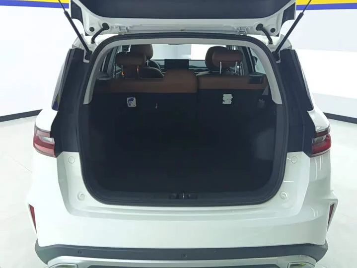 Geely Vision X6