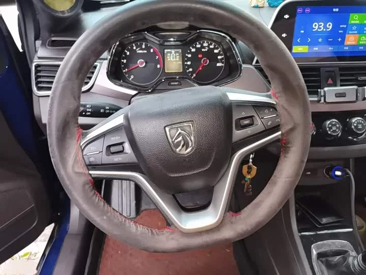 Baojun 310W