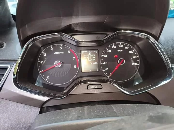 Baojun 310W