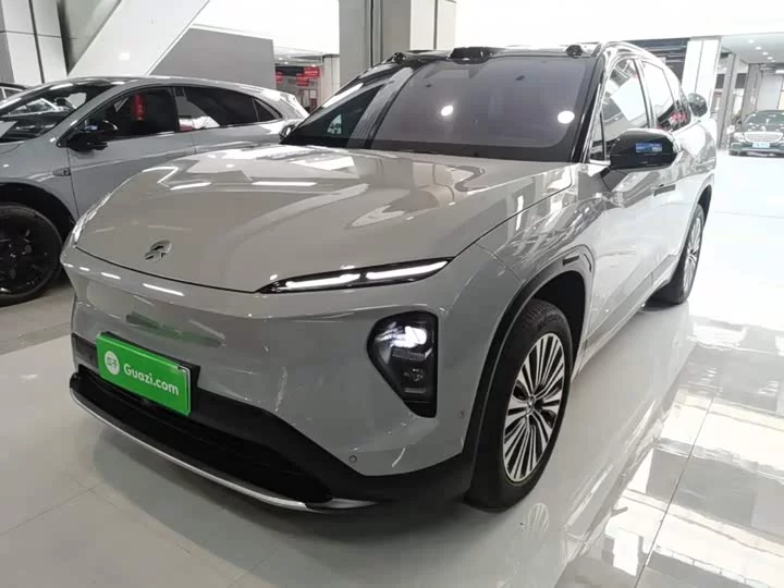 NIO ES7
