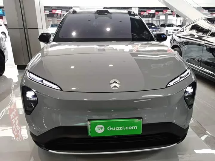 NIO ES7