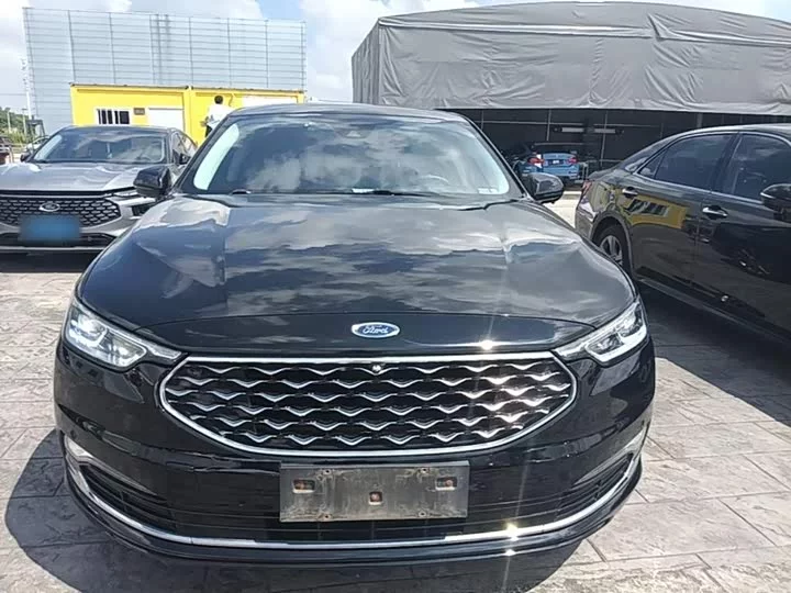 Ford Taurus