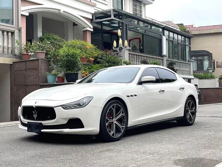 Maserati Ghibli
