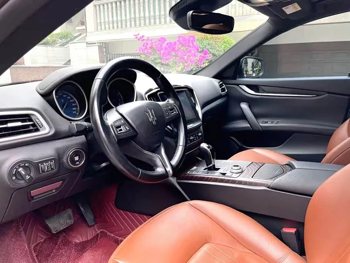 Maserati Ghibli