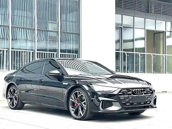 Audi A7L