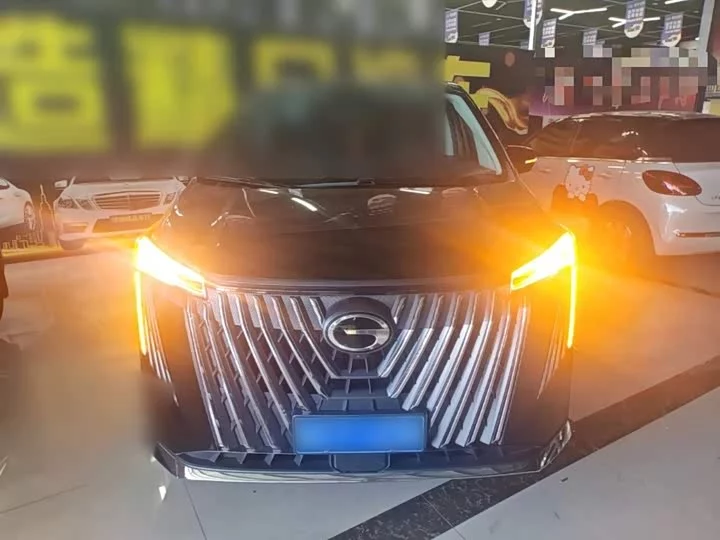GAC Trumpchi M8