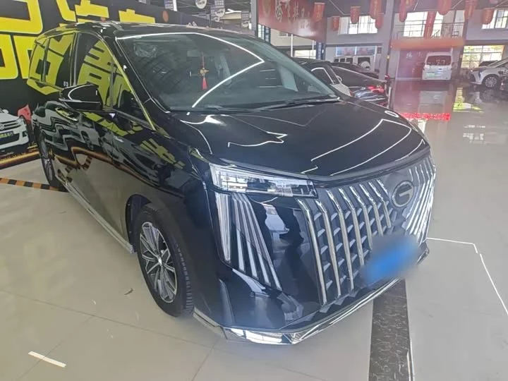 GAC Trumpchi M8