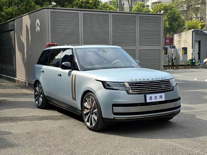Land Rover range rover