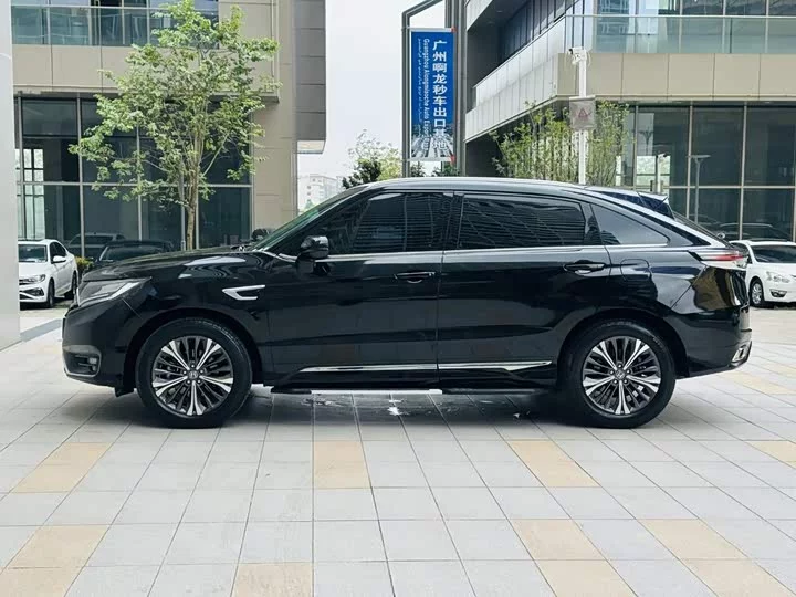 Honda UR-V