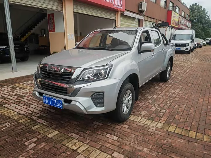 Isuzu RE-MAX
