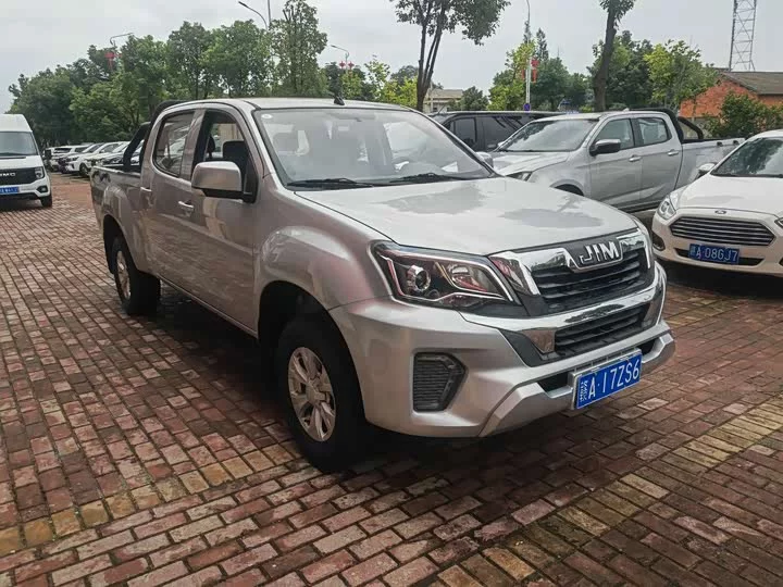 Isuzu RE-MAX