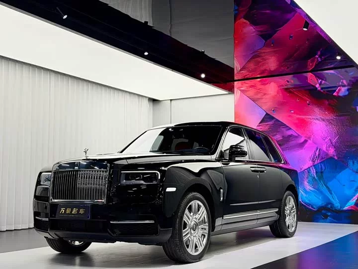 Rolls Royce Cullinan