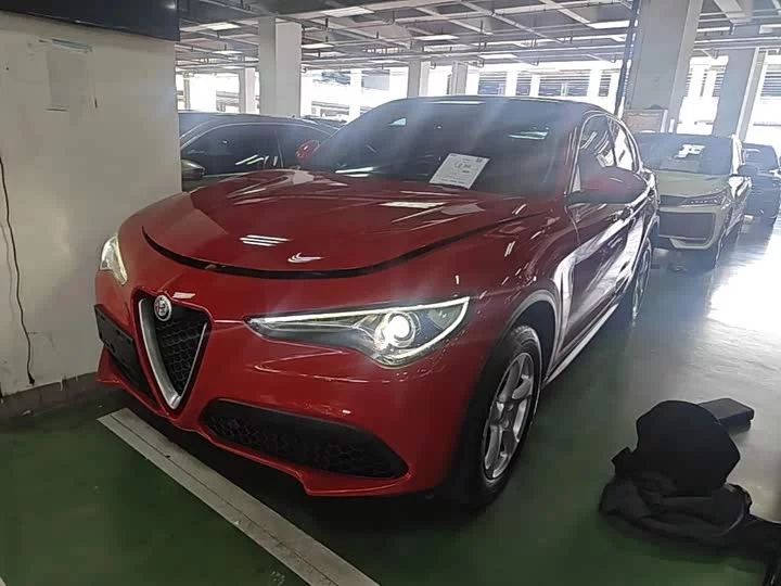 alfa romeo Stelvio