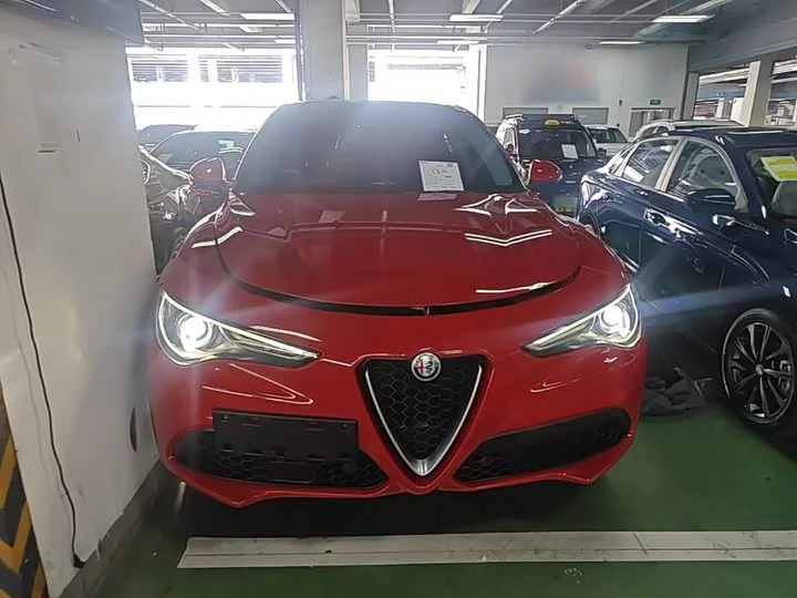 alfa romeo Stelvio