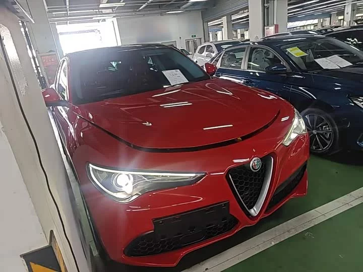 alfa romeo Stelvio