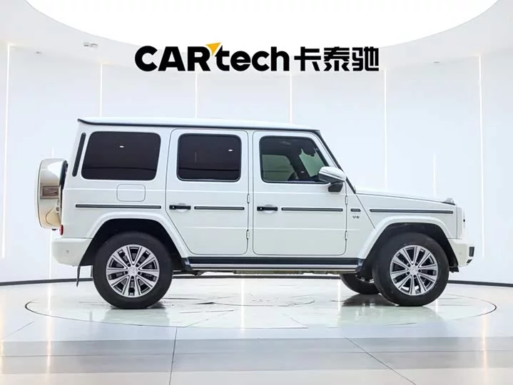 Mercedes-Benz G-rated