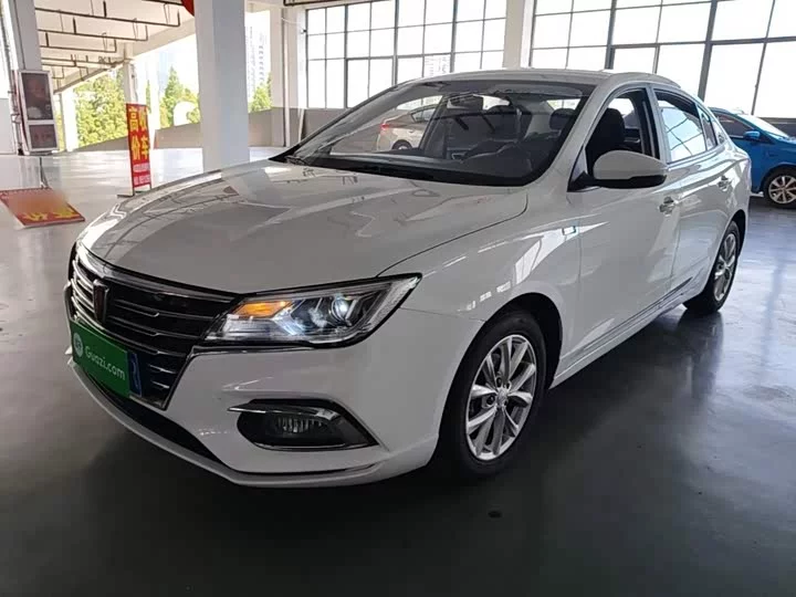 Roewe i5